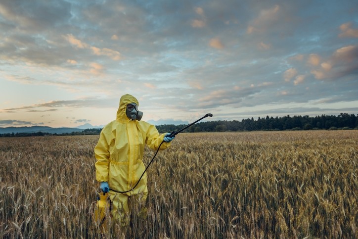 Both inorganic bromide and dithiocarbamates require extra testing steps. @ D-Keine / Getty Images