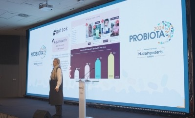 Alana MacFarlane Kempner on stage at Probiota